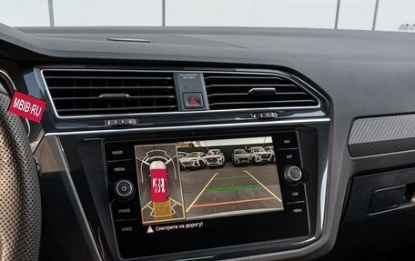 Volkswagen Tiguan II, 2021 год, 3 998 000 рублей, 14 фотография