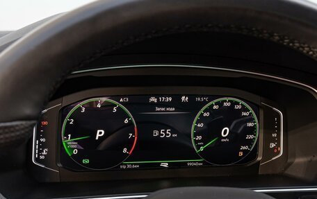 Volkswagen Tiguan II, 2021 год, 3 998 000 рублей, 17 фотография