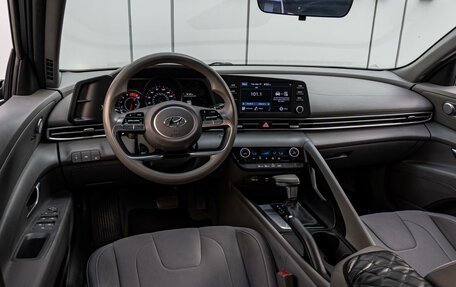 Hyundai Elantra, 2022 год, 2 098 000 рублей, 6 фотография