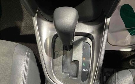 Toyota Yaris Cross, 2023 год, 1 680 000 рублей, 16 фотография