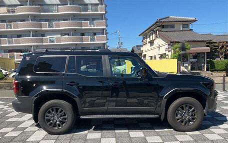 Toyota Land Cruiser Prado, 2025 год, 8 046 000 рублей, 4 фотография