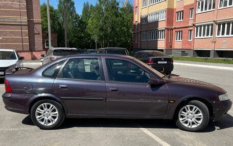 Opel Vectra B рестайлинг, 1996 год, 120 000 рублей, 6 фотография