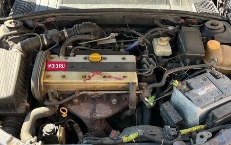 Opel Vectra B рестайлинг, 1996 год, 120 000 рублей, 8 фотография