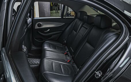 Mercedes-Benz E-Класс, 2019 год, 2 339 000 рублей, 9 фотография