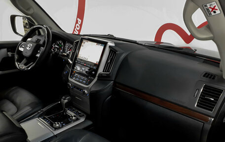 Toyota Land Cruiser 200, 2015 год, 5 890 000 рублей, 9 фотография