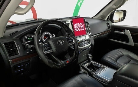 Toyota Land Cruiser 200, 2015 год, 5 890 000 рублей, 7 фотография