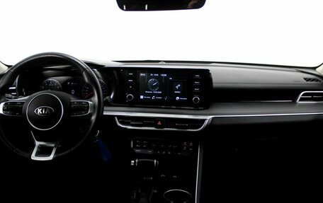 KIA K5 II, 2020 год, 1 700 000 рублей, 13 фотография