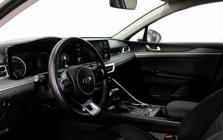 KIA K5 II, 2020 год, 1 700 000 рублей, 10 фотография
