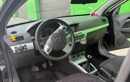 Opel Astra H, 2010 год, 530 000 рублей, 17 фотография