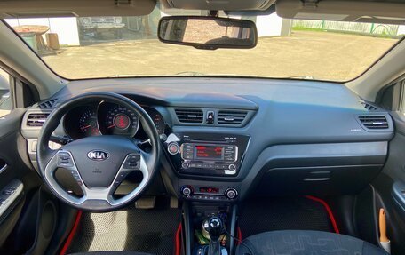 KIA Rio III рестайлинг, 2016 год, 1 300 000 рублей, 17 фотография