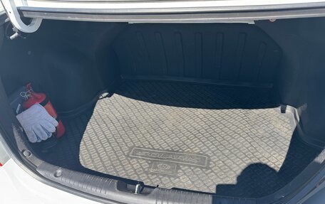 Hyundai Solaris II рестайлинг, 2011 год, 720 000 рублей, 11 фотография