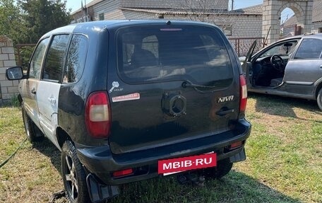 Chevrolet Niva I рестайлинг, 2006 год, 170 000 рублей, 6 фотография
