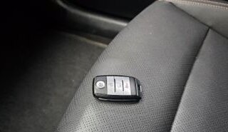 KIA Stonic, 2018 год, 1 310 010 рублей, 8 фотография