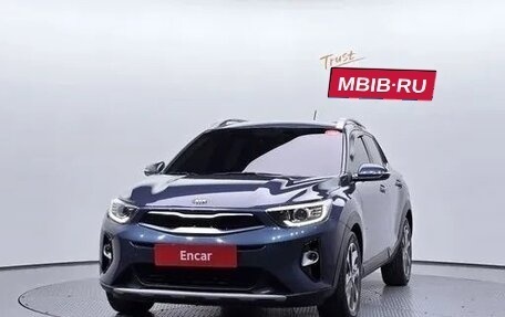 KIA Stonic, 2018 год, 1 310 010 рублей, 4 фотография