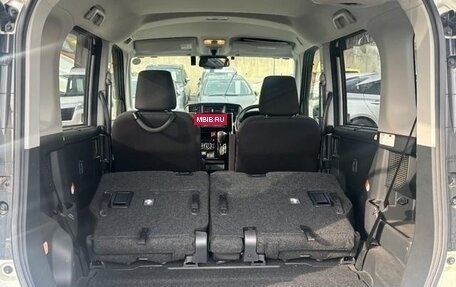 Toyota Roomy I, 2020 год, 860 000 рублей, 13 фотография