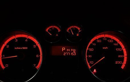Peugeot 308 II, 2011 год, 351 000 рублей, 16 фотография