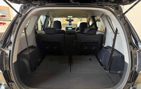 Toyota Wish II, 2014 год, 1 699 000 рублей, 20 фотография