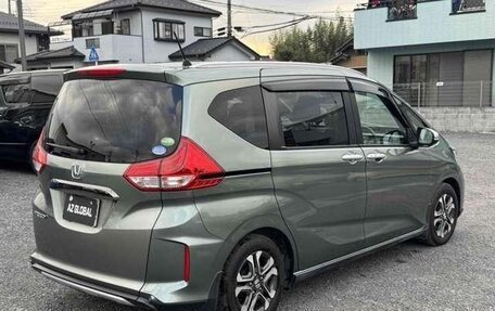Honda Freed II, 2022 год, 1 350 005 рублей, 7 фотография