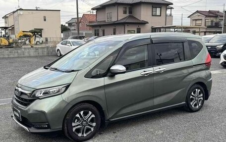 Honda Freed II, 2022 год, 1 350 005 рублей, 3 фотография