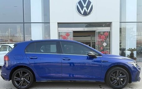 Volkswagen Golf VIII, 2023 год, 1 770 333 рублей, 7 фотография