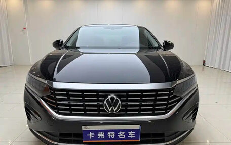 Volkswagen Passat B8 рестайлинг, 2022 год, 1 900 000 рублей, 2 фотография