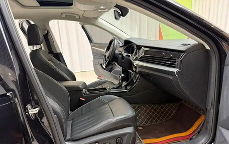 Volkswagen Passat B8 рестайлинг, 2022 год, 1 900 000 рублей, 9 фотография