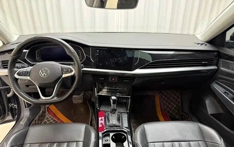 Volkswagen Passat B8 рестайлинг, 2022 год, 1 900 000 рублей, 10 фотография