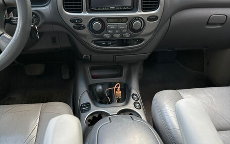 Toyota Sequoia II рестайлинг, 2001 год, 1 130 000 рублей, 12 фотография