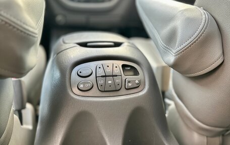 Toyota Sequoia II рестайлинг, 2001 год, 1 130 000 рублей, 11 фотография