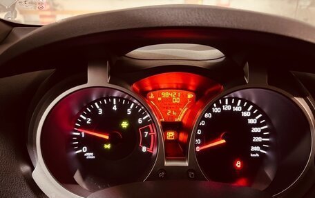 Nissan Juke II, 2011 год, 1 000 000 рублей, 7 фотография