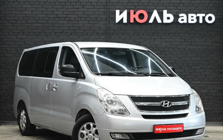 Hyundai Grand Starex Grand Starex I рестайлинг 2, 2010 год, 1 500 000 рублей, 3 фотография