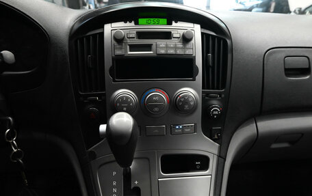 Hyundai Grand Starex Grand Starex I рестайлинг 2, 2010 год, 1 500 000 рублей, 15 фотография