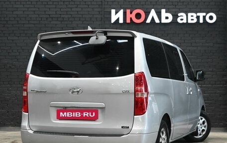 Hyundai Grand Starex Grand Starex I рестайлинг 2, 2010 год, 1 500 000 рублей, 6 фотография