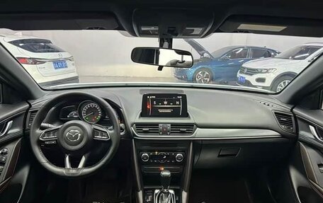 Mazda CX-4, 2023 год, 2 224 000 рублей, 11 фотография