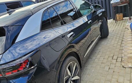 Volkswagen ID.4, 2024 год, 4 300 000 рублей, 4 фотография