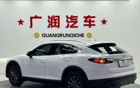 Mazda CX-4, 2023 год, 2 213 000 рублей, 6 фотография