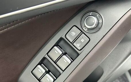 Mazda CX-4, 2023 год, 2 213 000 рублей, 16 фотография