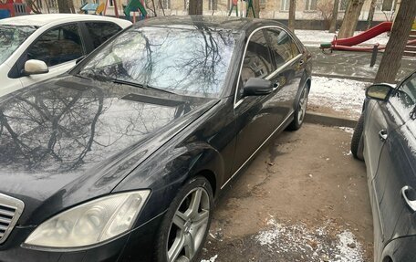Mercedes-Benz S-Класс, 2006 год, 890 000 рублей, 3 фотография