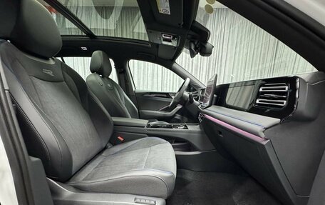 Volkswagen Tiguan, 2026 год, 4 627 000 рублей, 34 фотография