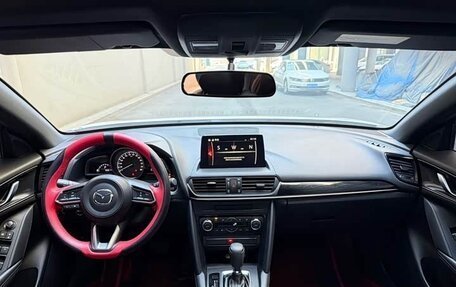 Mazda CX-4, 2022 год, 2 098 000 рублей, 10 фотография