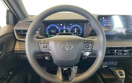 Toyota Camry, 2025 год, 4 549 000 рублей, 9 фотография