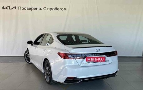 Toyota Camry, 2025 год, 4 549 000 рублей, 2 фотография
