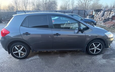 Toyota Auris II, 2009 год, 500 000 рублей, 2 фотография