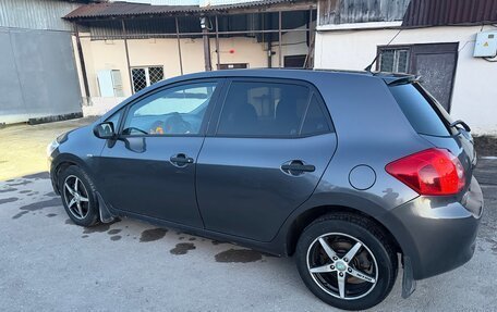 Toyota Auris II, 2009 год, 500 000 рублей, 3 фотография