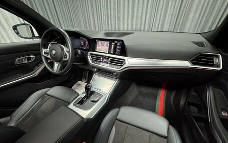 BMW 3 серия, 2021 год, 4 600 000 рублей, 33 фотография