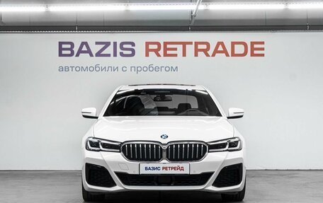 BMW 5 серия, 2021 год, 4 650 000 рублей, 3 фотография