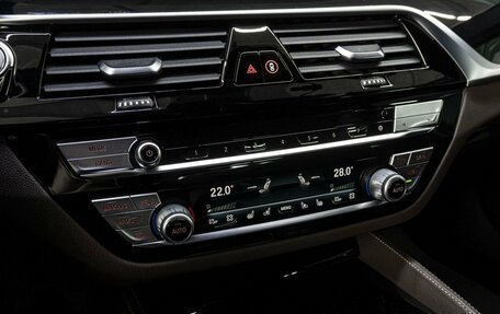 BMW 5 серия, 2021 год, 4 650 000 рублей, 28 фотография