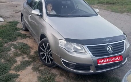 Volkswagen Passat B6, 2007 год, 635 000 рублей, 1 фотография