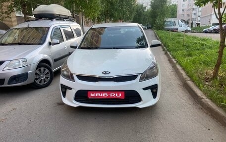 KIA Rio IV, 2019 год, 750 000 рублей, 1 фотография