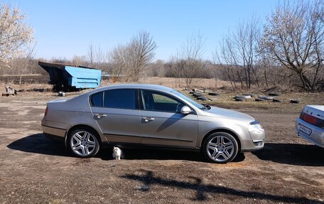 Volkswagen Passat B6, 2007 год, 635 000 рублей, 8 фотография